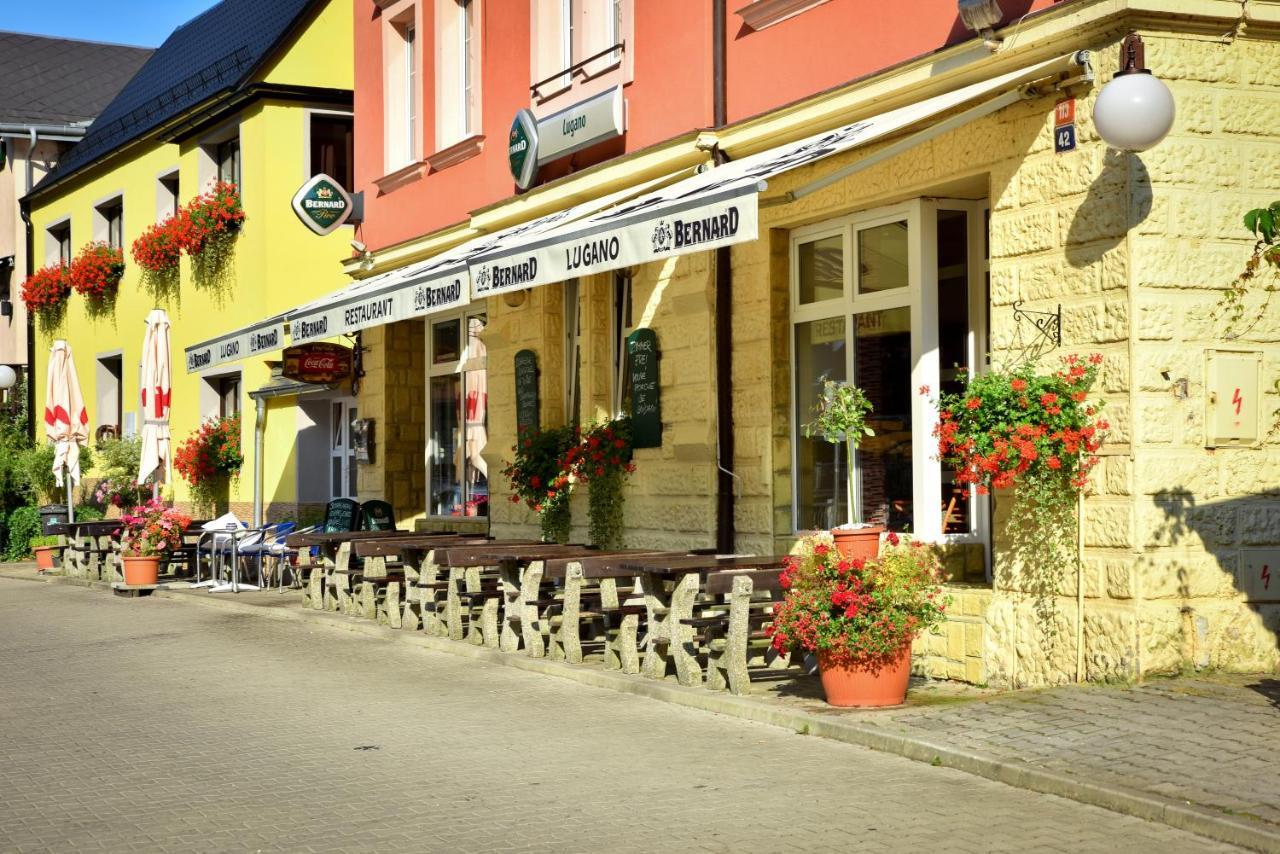 Pension-Restaurace Lugano Hřensko Extérieur photo